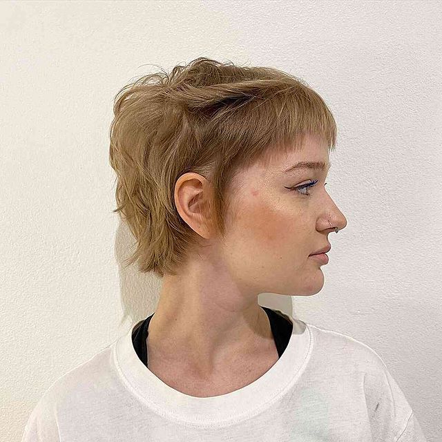 layered mixie with bangs