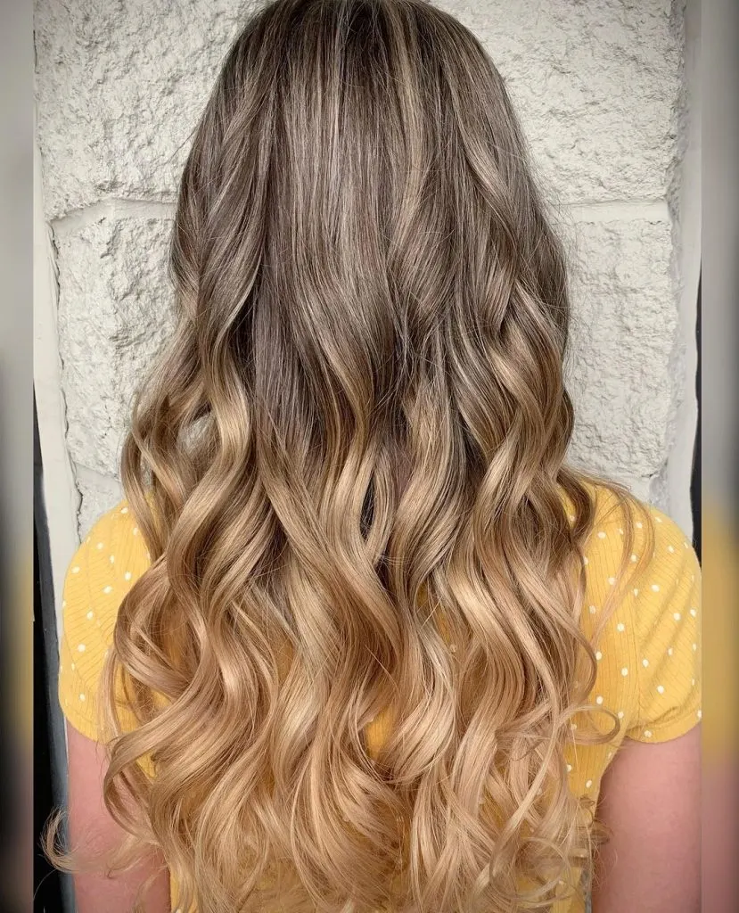buttery honey blonde hair