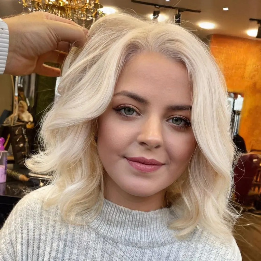 pastel platinum blonde hair