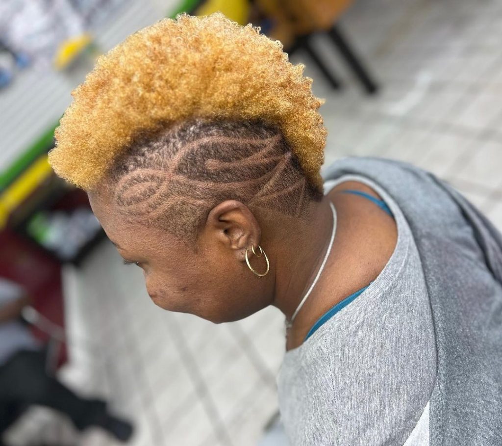 cheveux courts blonds edgy african american hair
