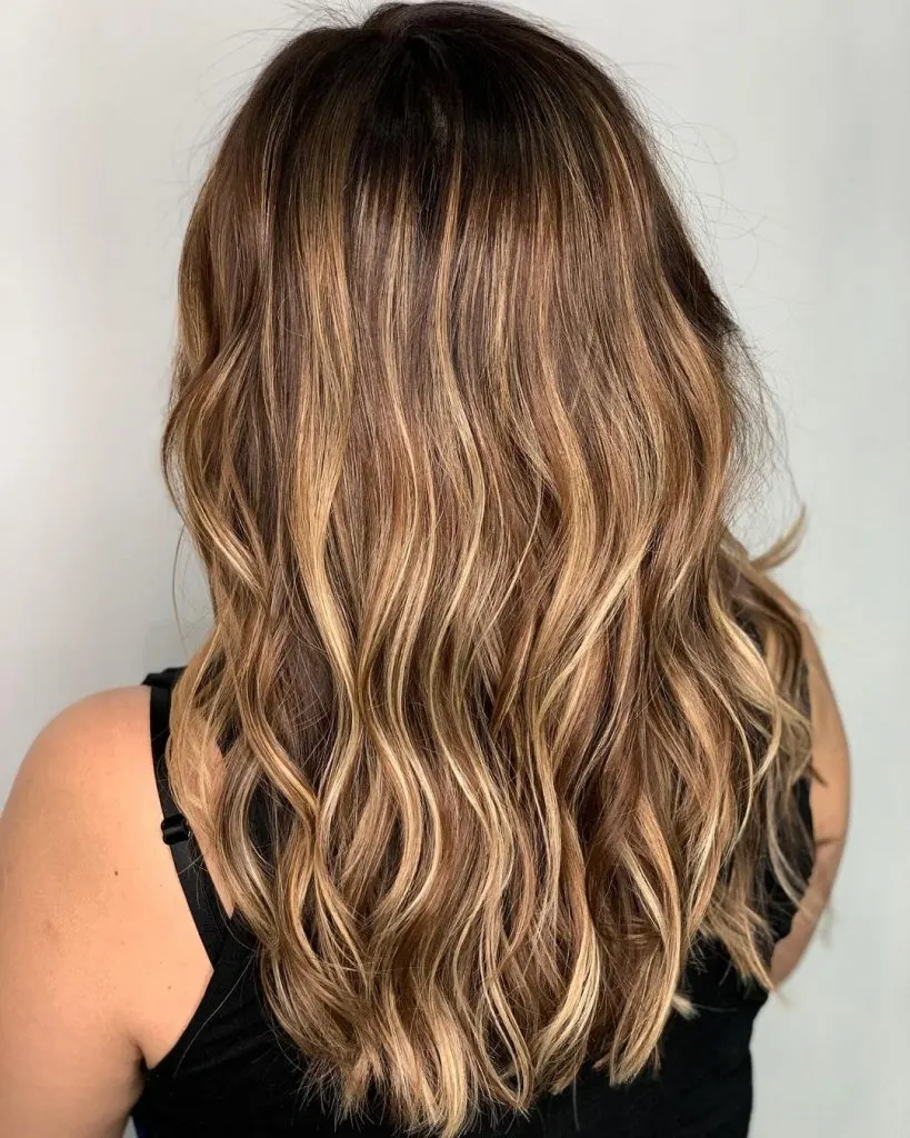 sunkissed caramel blonde foiliyage