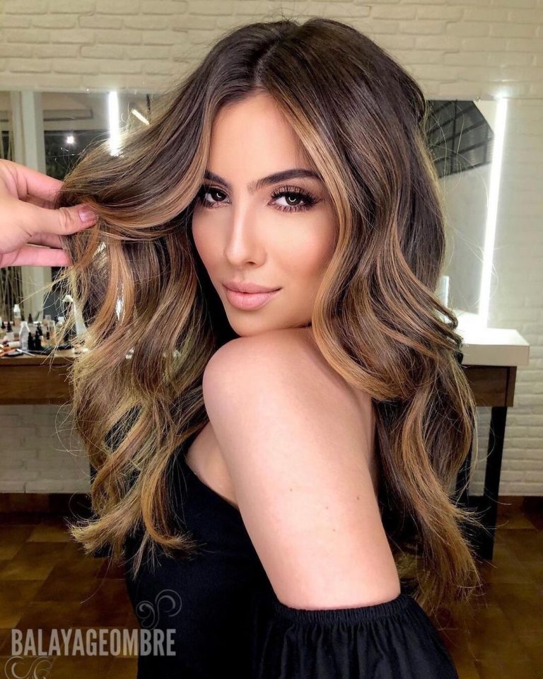 60 ideas para un cabello castaño radiante con reflejos rubios