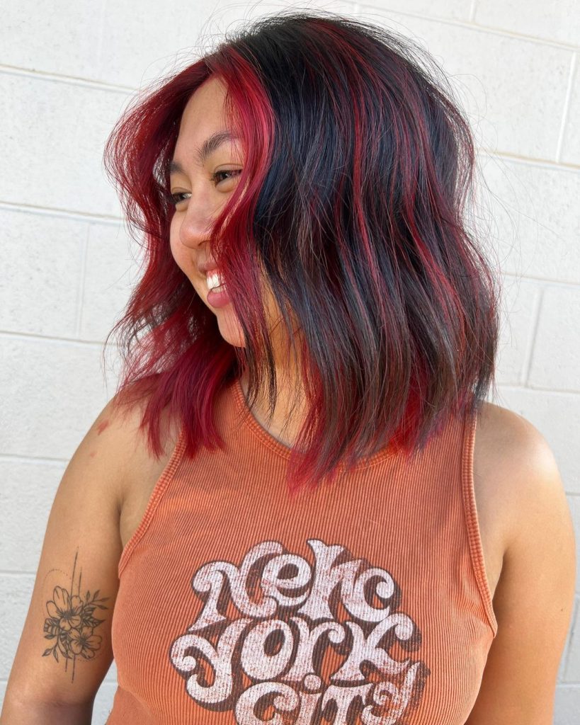 bright red blended highlights and moneypiece