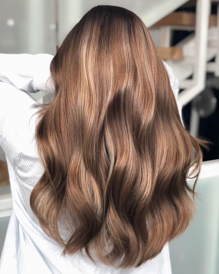 30 Sandy Brown Hair Looks To Try This Season