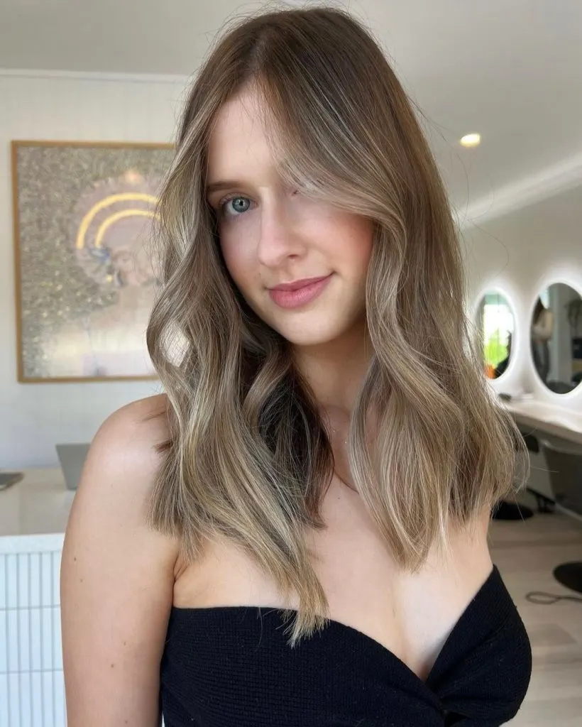 Dark Blonde 
