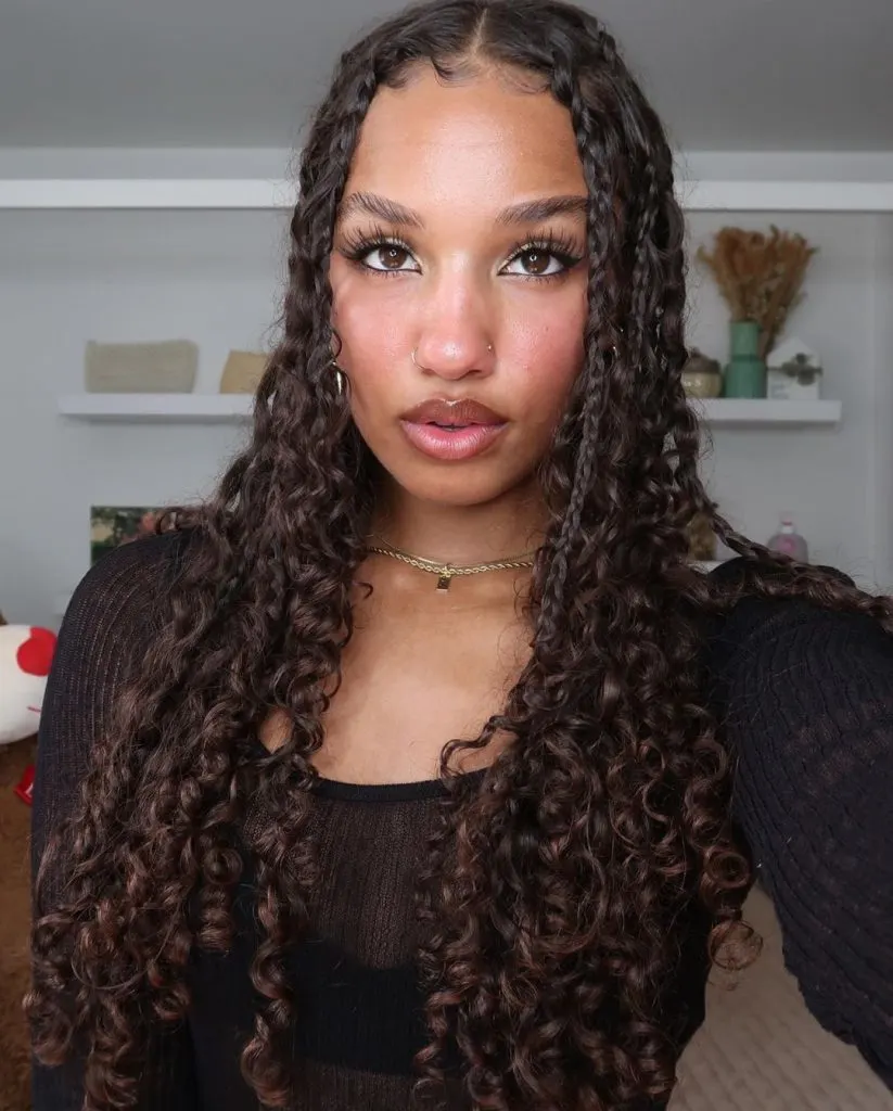 35 Baddie Curly Hairstyles For The Baddest Gals Of 2024