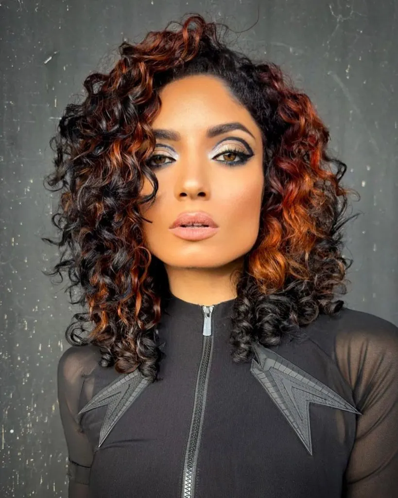 35 Baddie Curly Hairstyles For The Baddest Gals Of 2024
