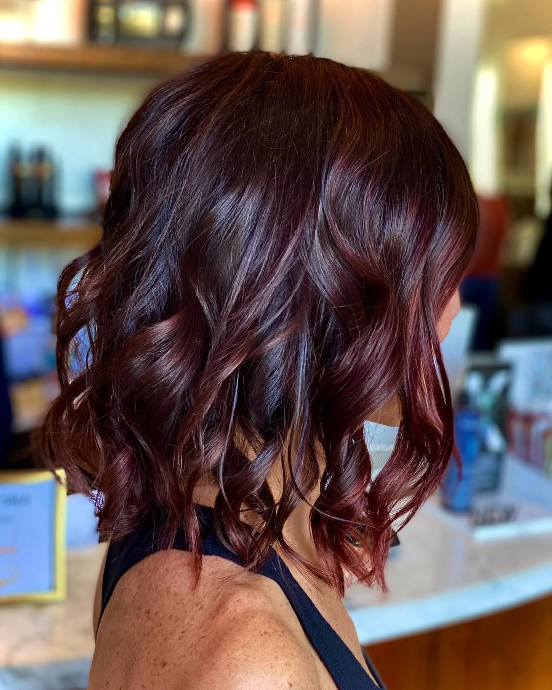 dark reddish brown hair color