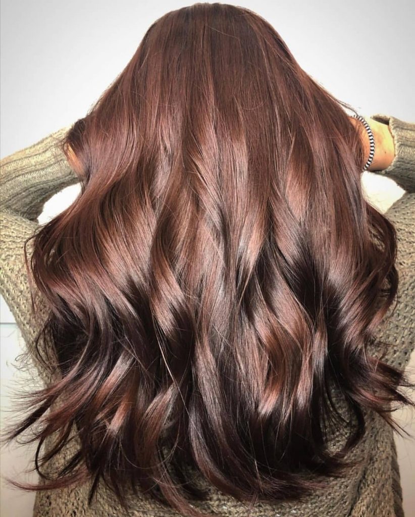 mahogany brown wavy hair