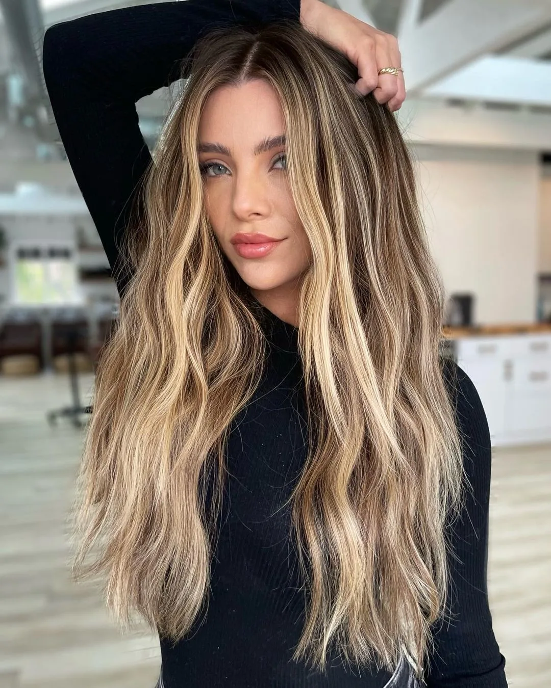 brown hair with blonde highlights