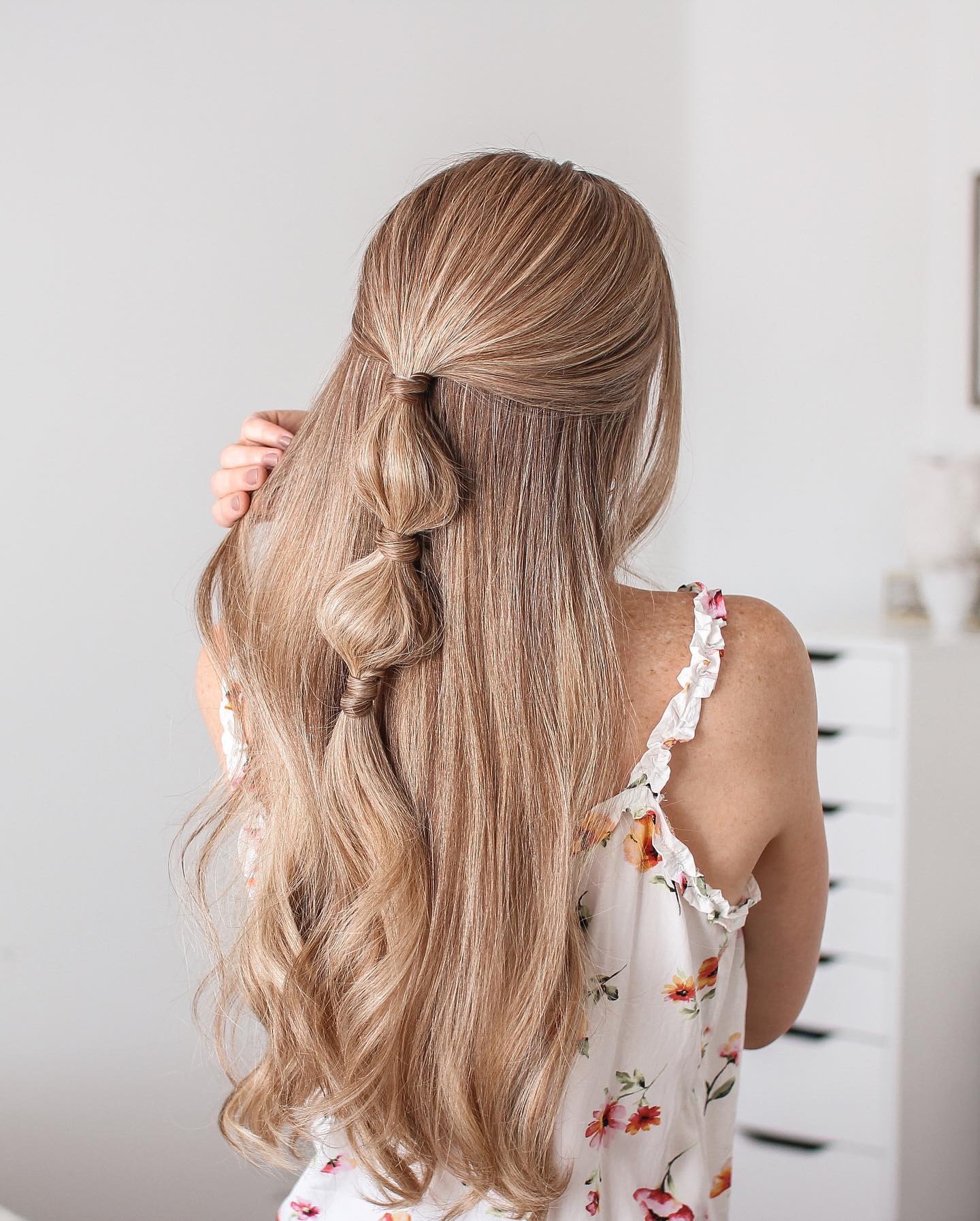 half-up bubble braid ponytail