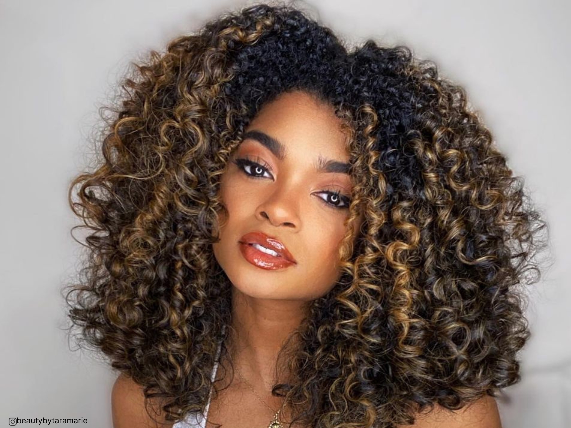 These 30 Black Hair With Highlights Trends Are Calling Your Name