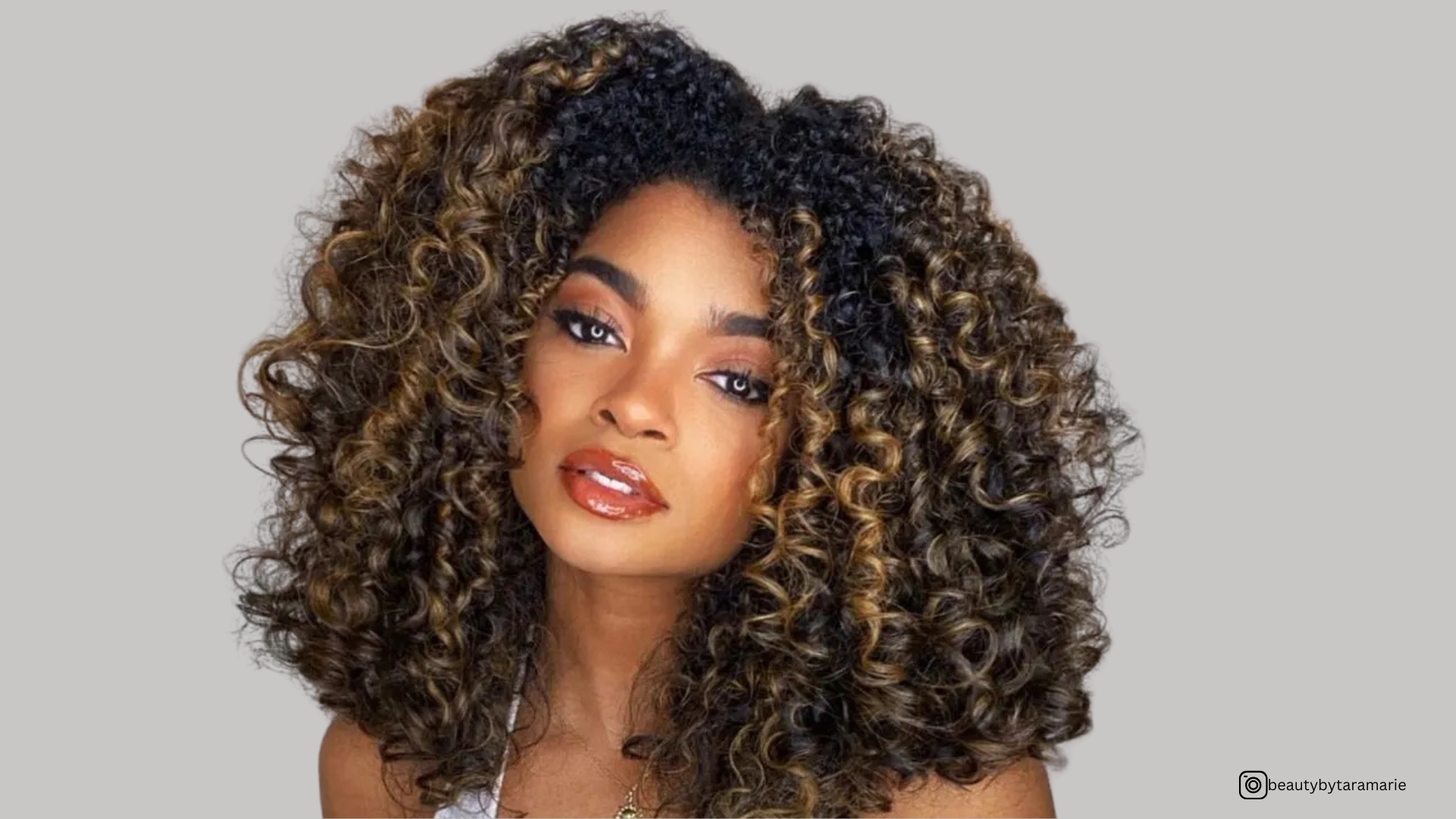 These 30 Black Hair With Highlights Trends Are Calling Your Name