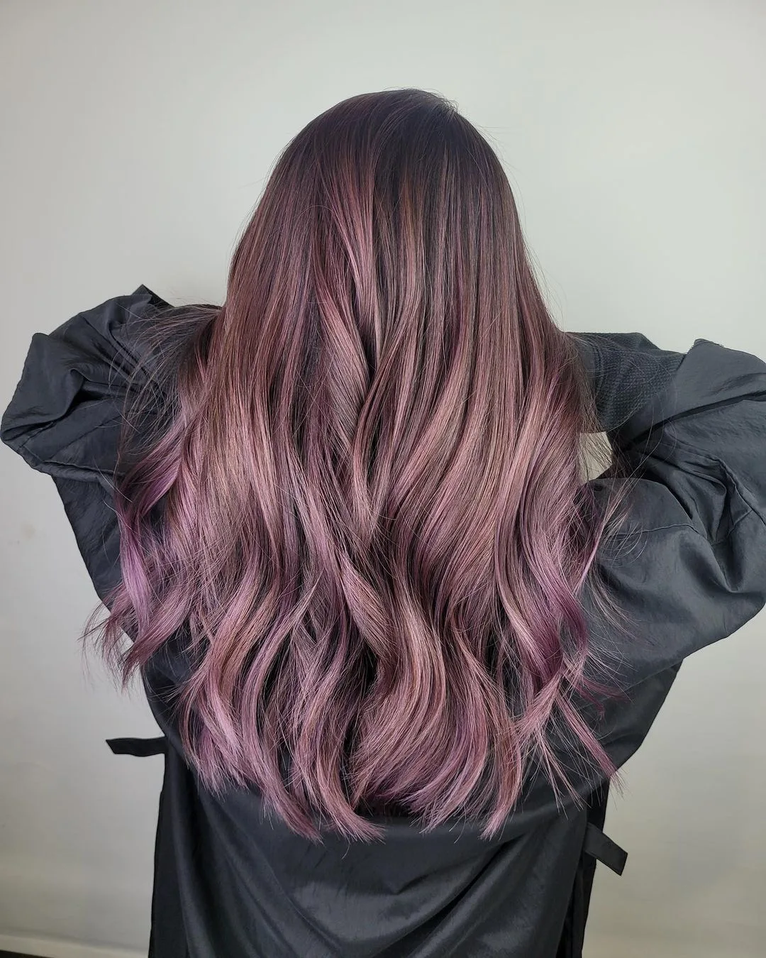 cheveux rouges cendrés et violets