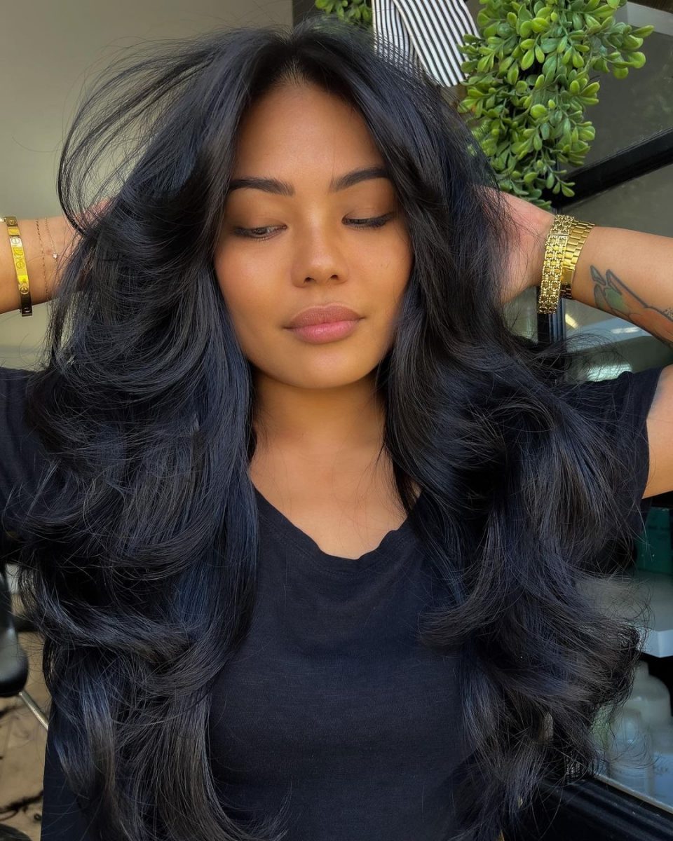  26 Dynamic Long Layered Hair Ideas For Ultimate Volume
