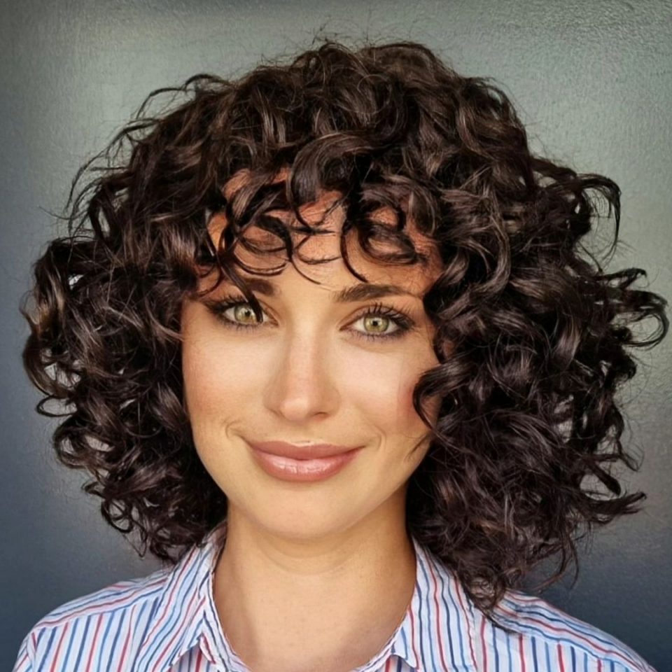 30 Creative Ideas To Spice Up Short Curly Hairstyles