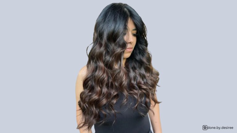 25 Ideias de Cabelo Preto Dimensional em voga para renovar o seu estilo