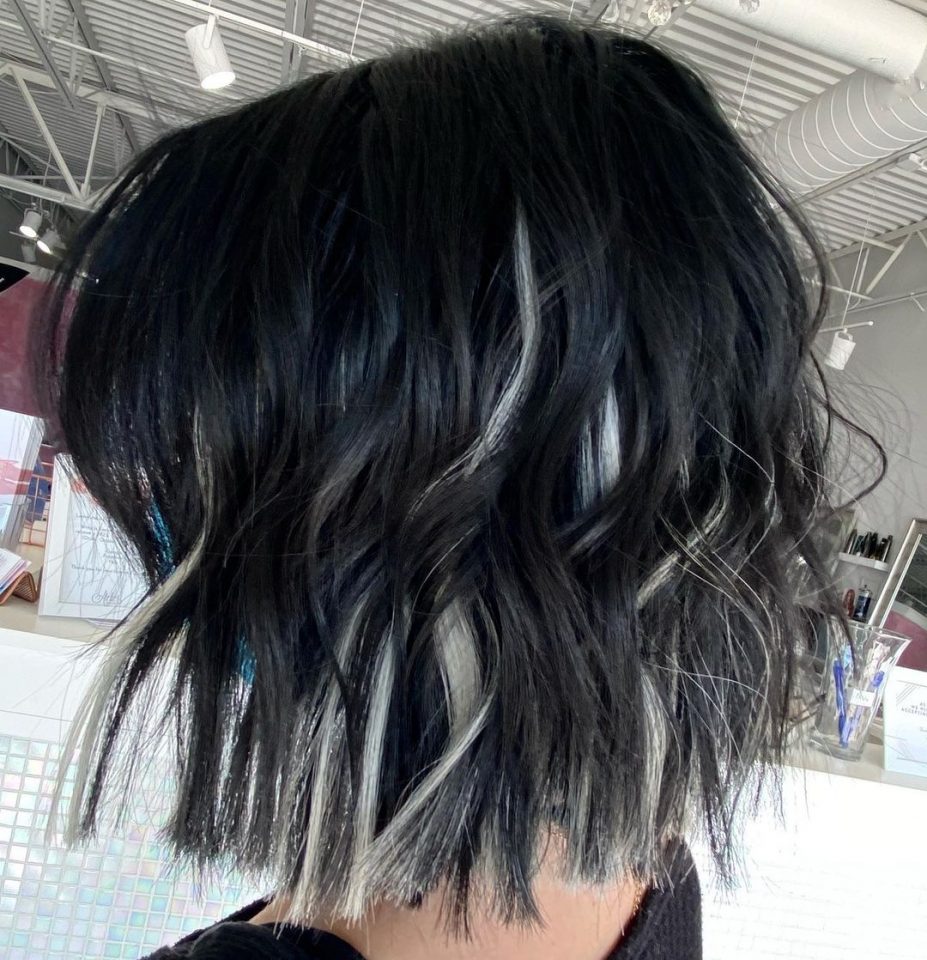 Os estilos de cabelo preto e branco mais chiques para se destacar nesta ...