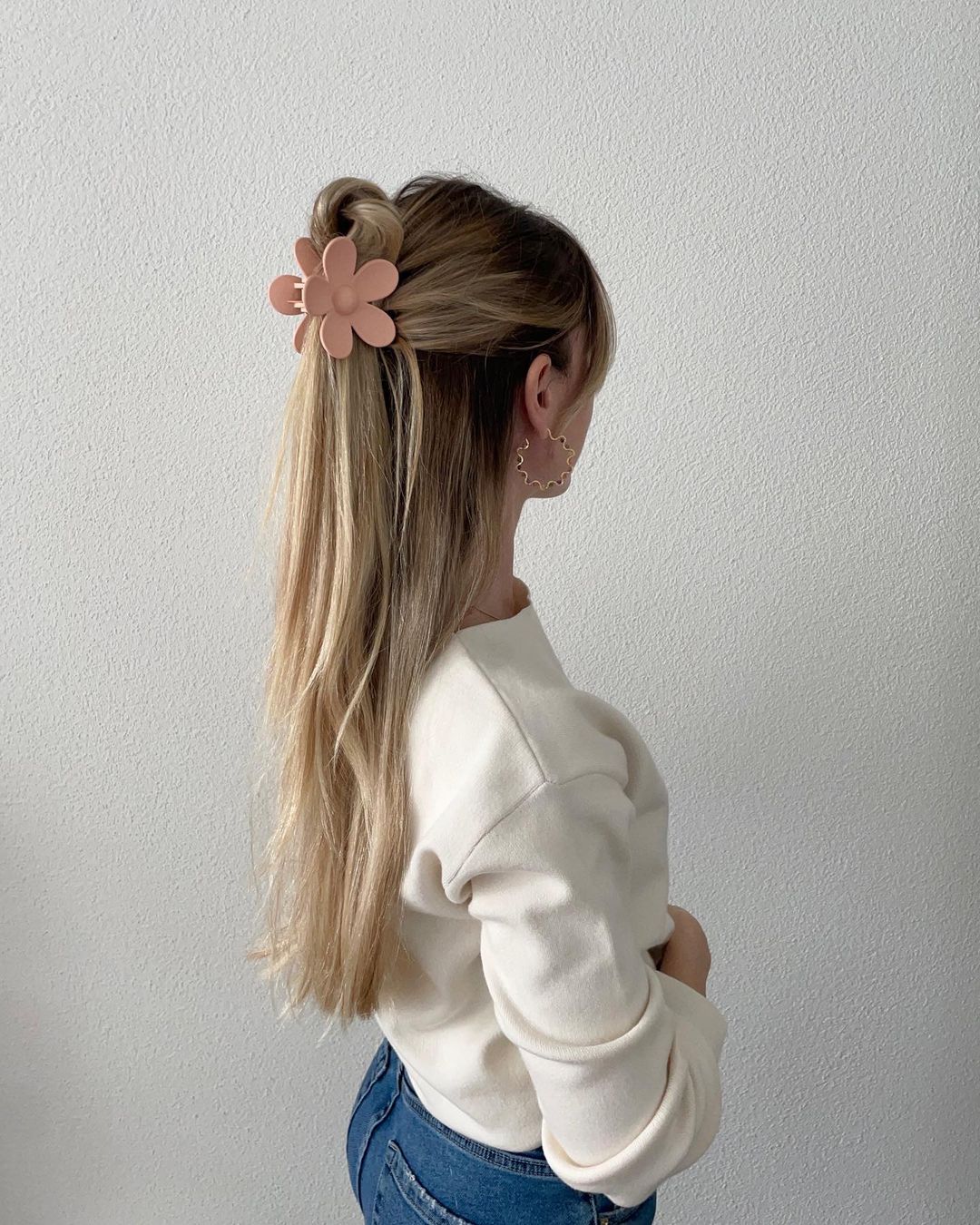 flower clip half up with 