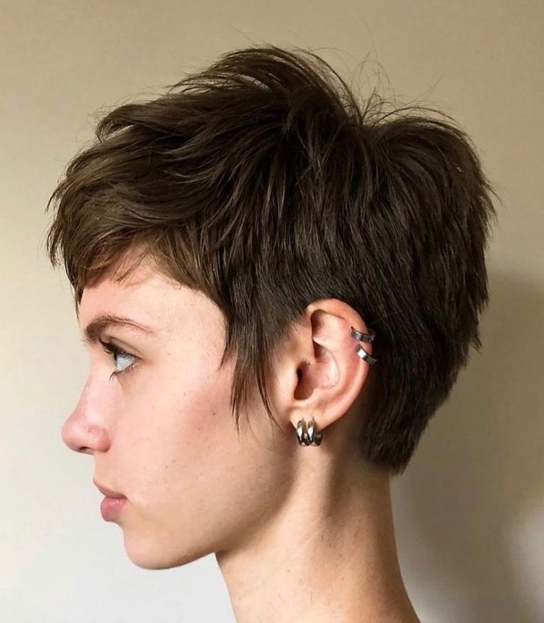 5 Short Tomboy Haircut Types Women Can Own In 2024