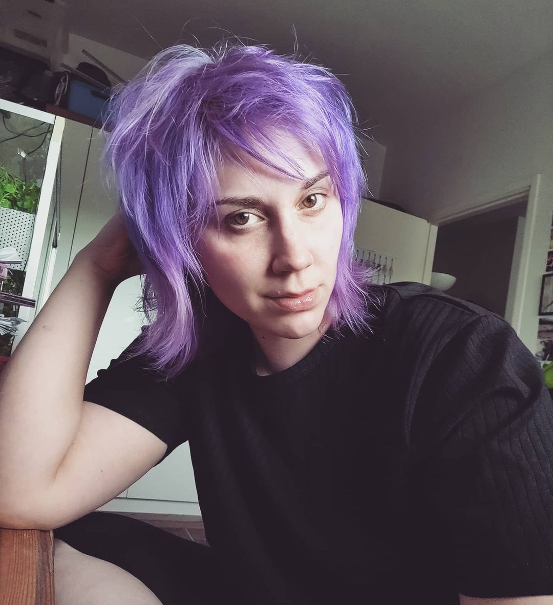 purple short hair shag