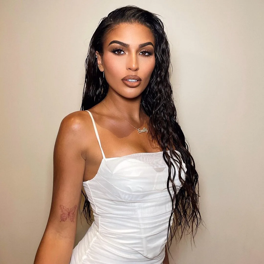 these-25-wet-hairstyles-will-make-you-ditch-your-heat-styling-tools