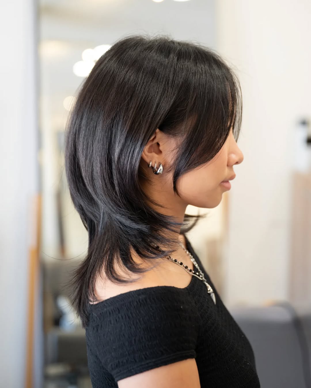 mid-length layered hair