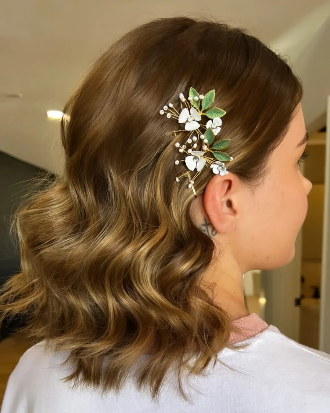 soft waves with flower hair pins