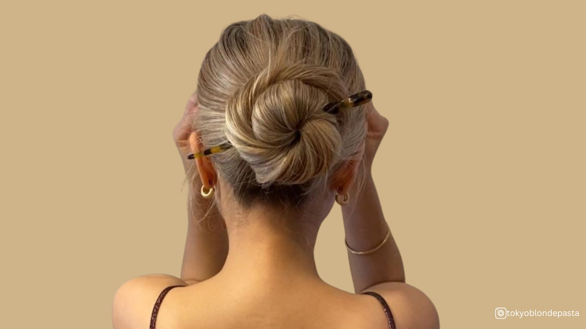 updos para cabelos de comprimento médio