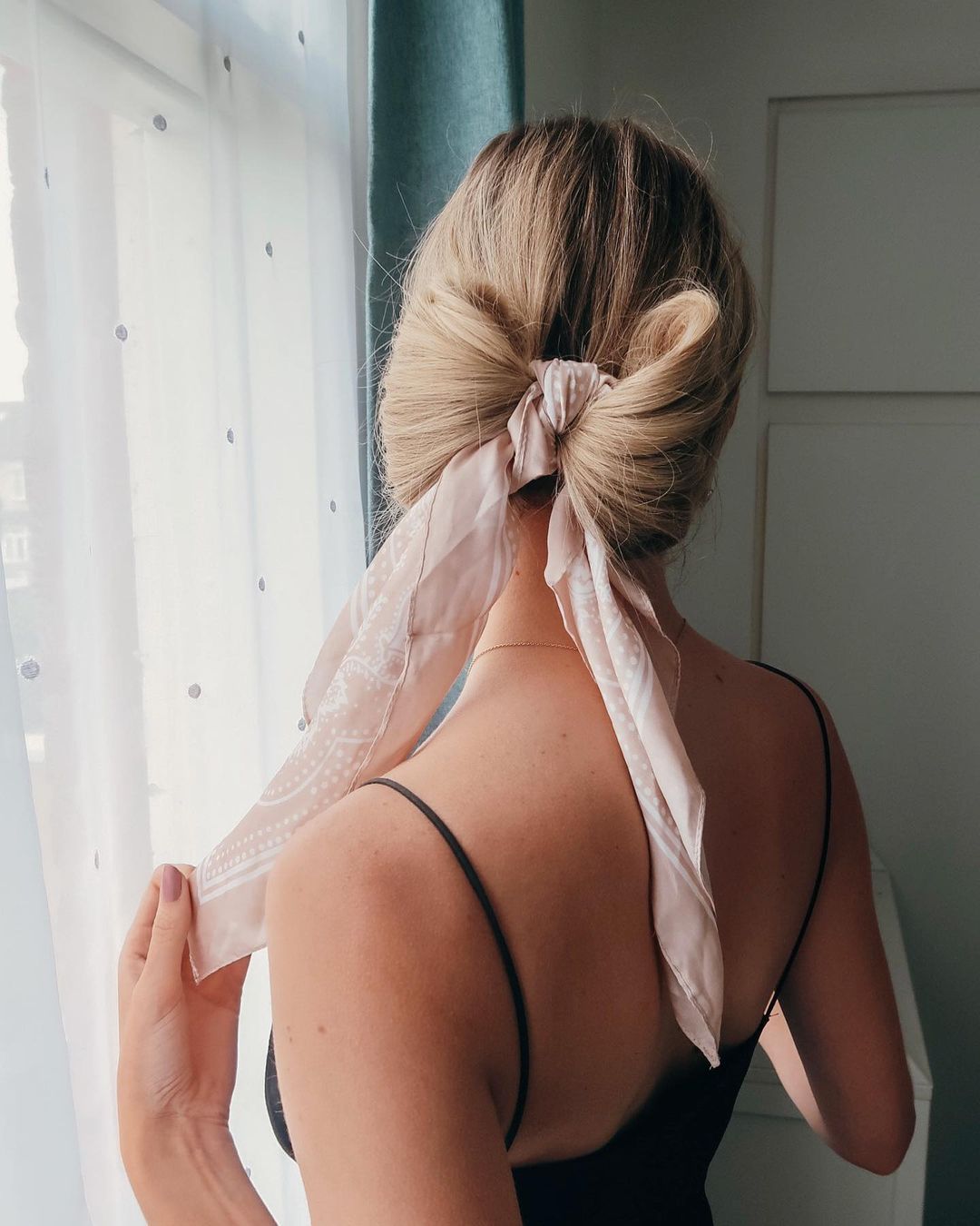 bow updo