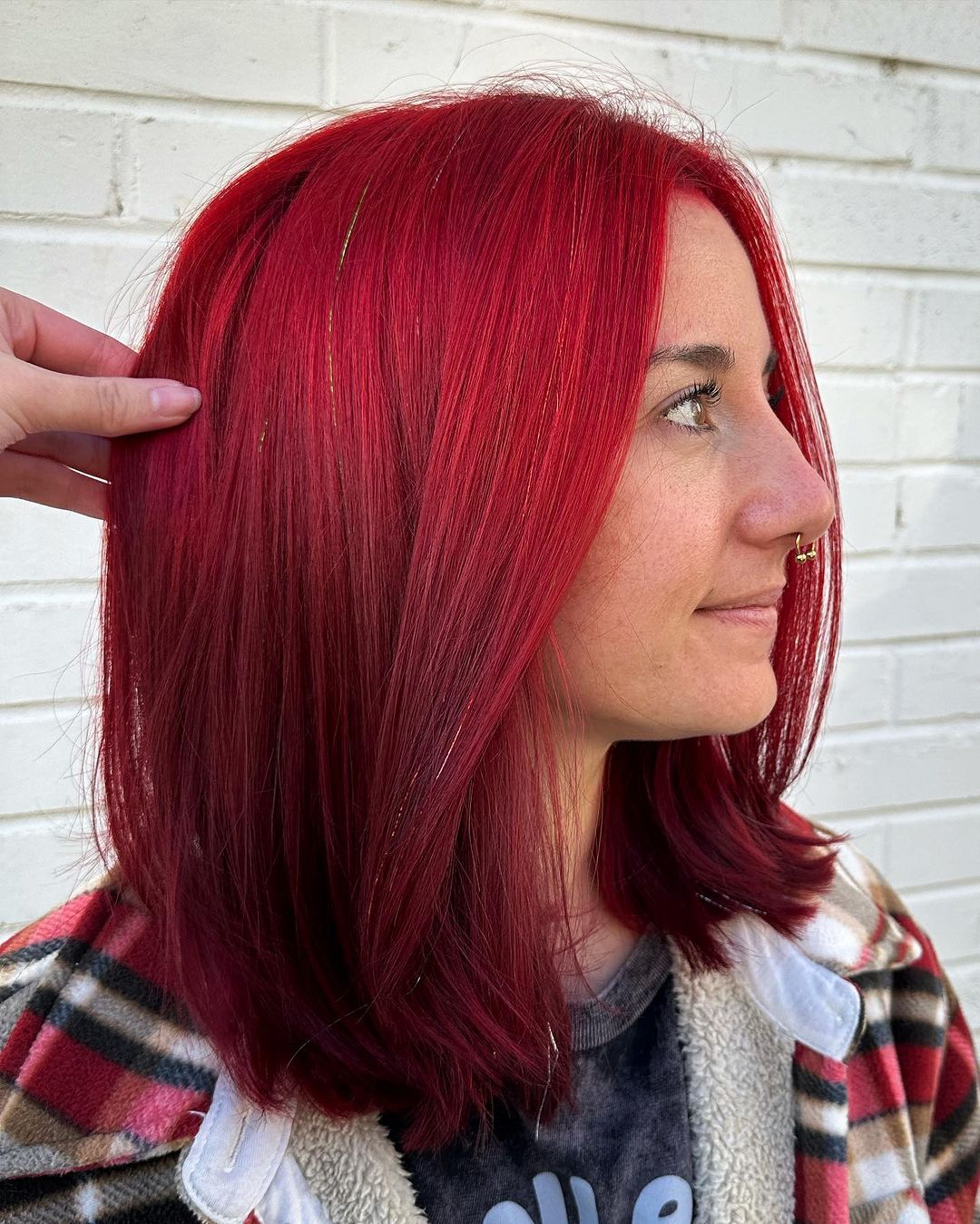 pelo rojo de longitud media