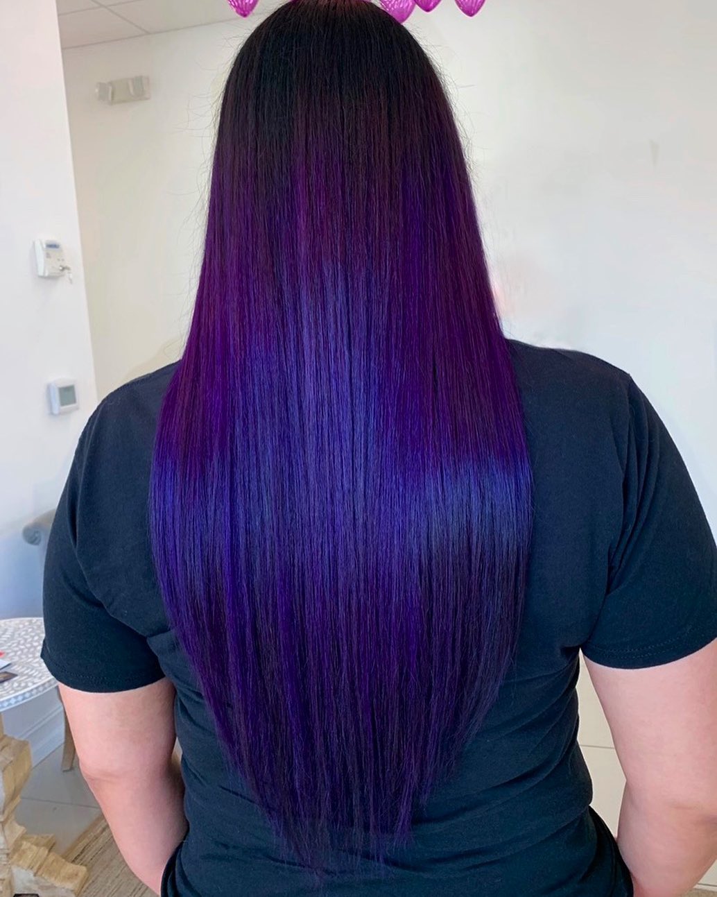 dark purple V-cut