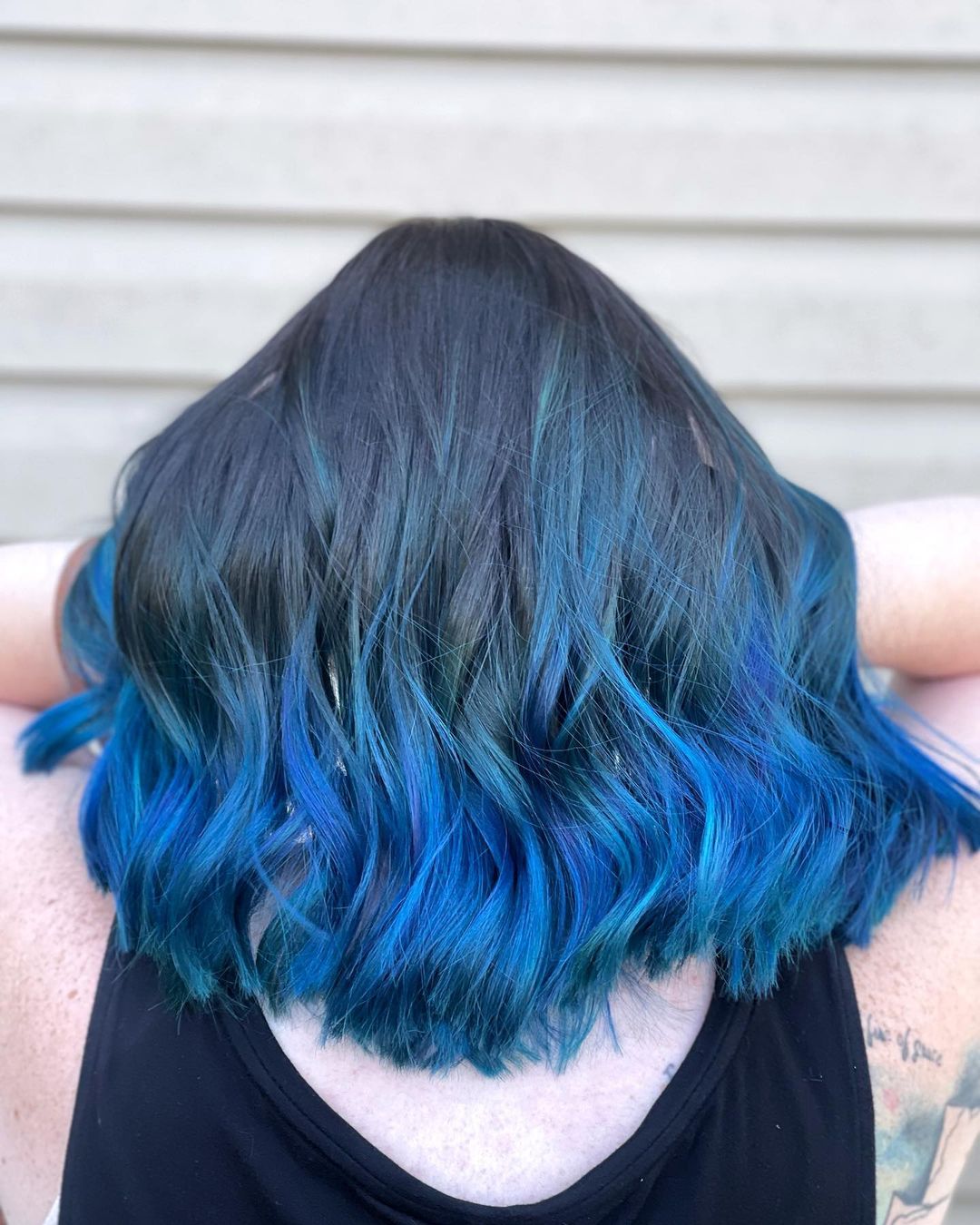 mermaid waves blue ombre