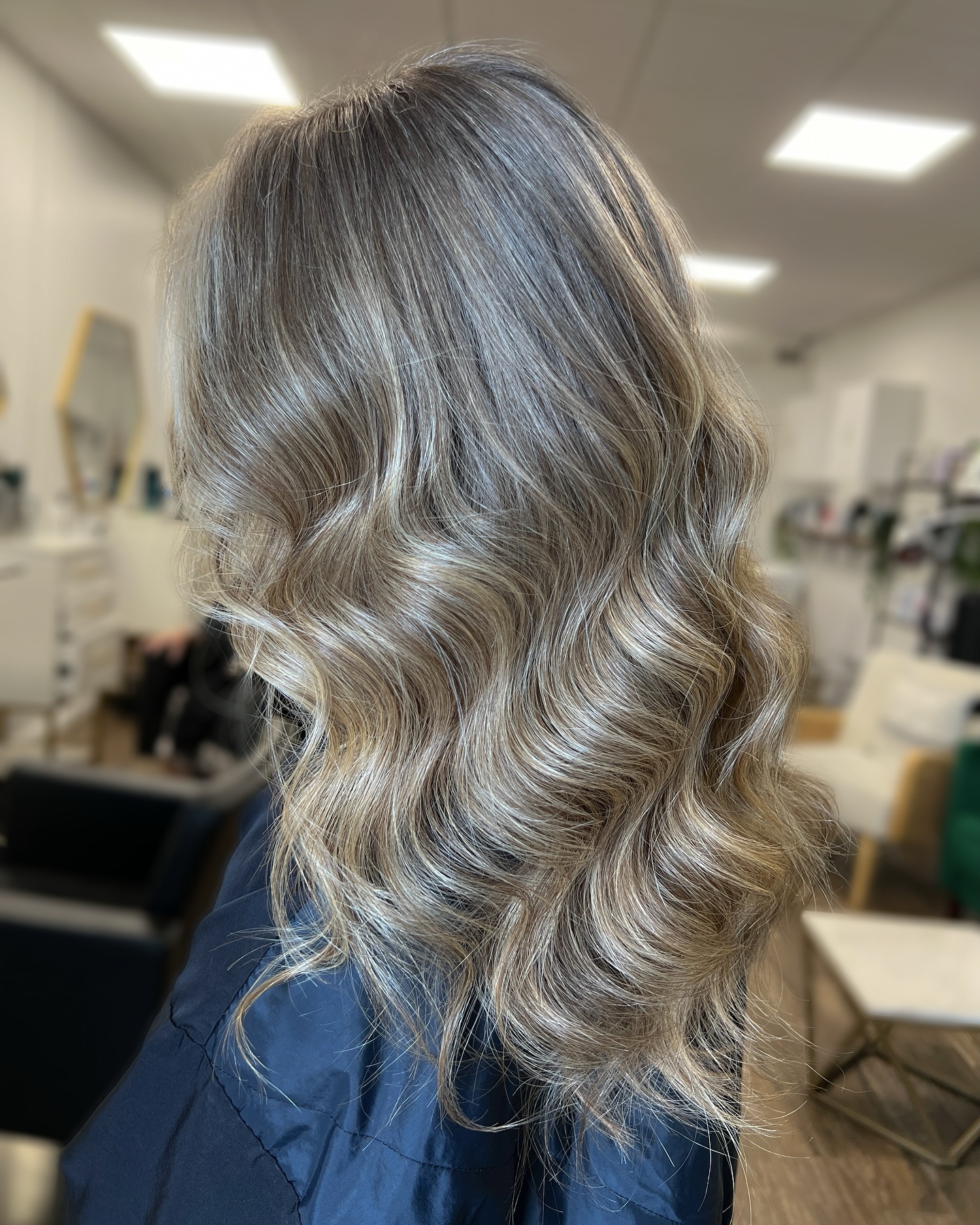 natural gray hair with blonde highlights