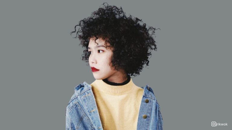 short curly hair with layers