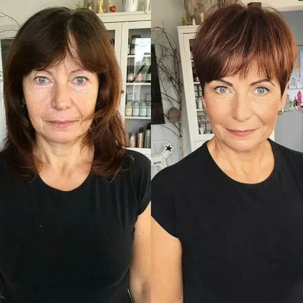 #4 Coupe Pixie brune pour les femmes de plus de 50 ans