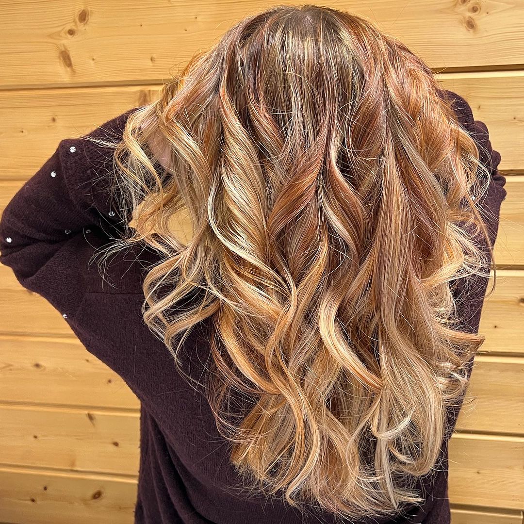 honey blonde with copper highlights