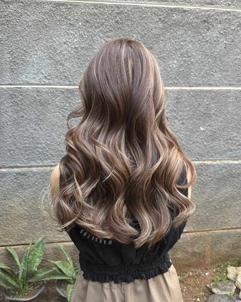 20 Fabulous Milk Tea Hair Color Ideas To Try Out