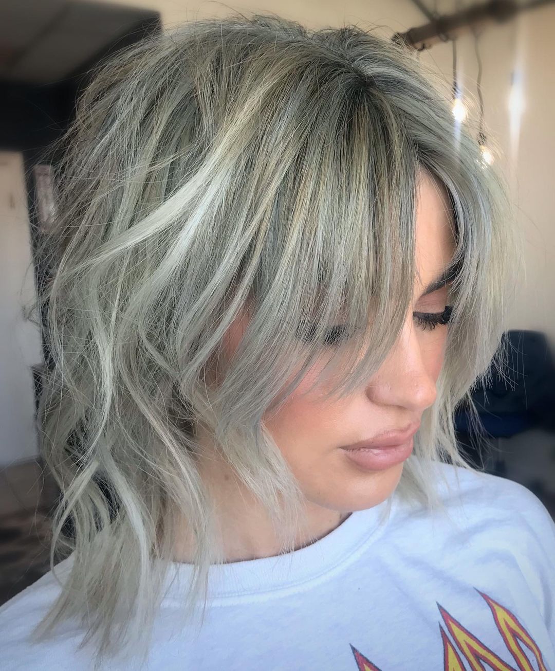 wolf cut with blonding technique