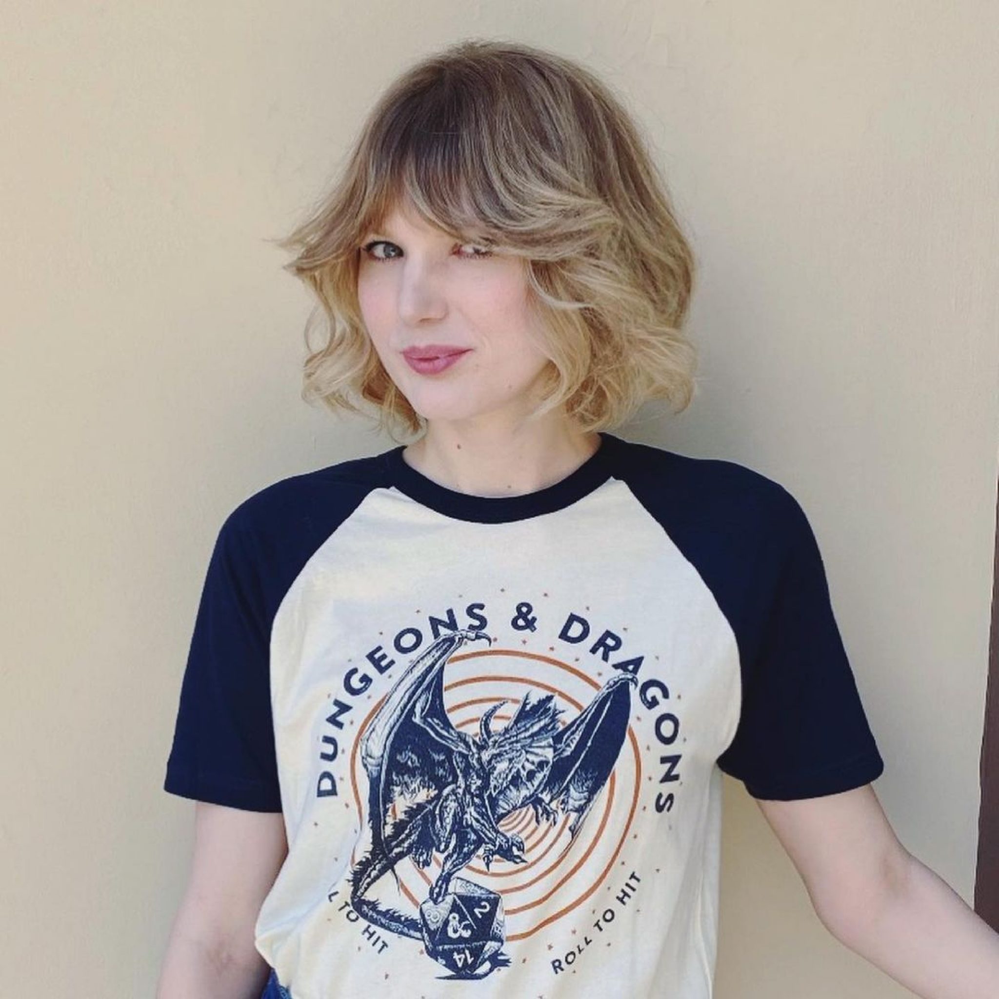 ‘70s Feathered Hair Is Back And These Are 20 Ways To Style It