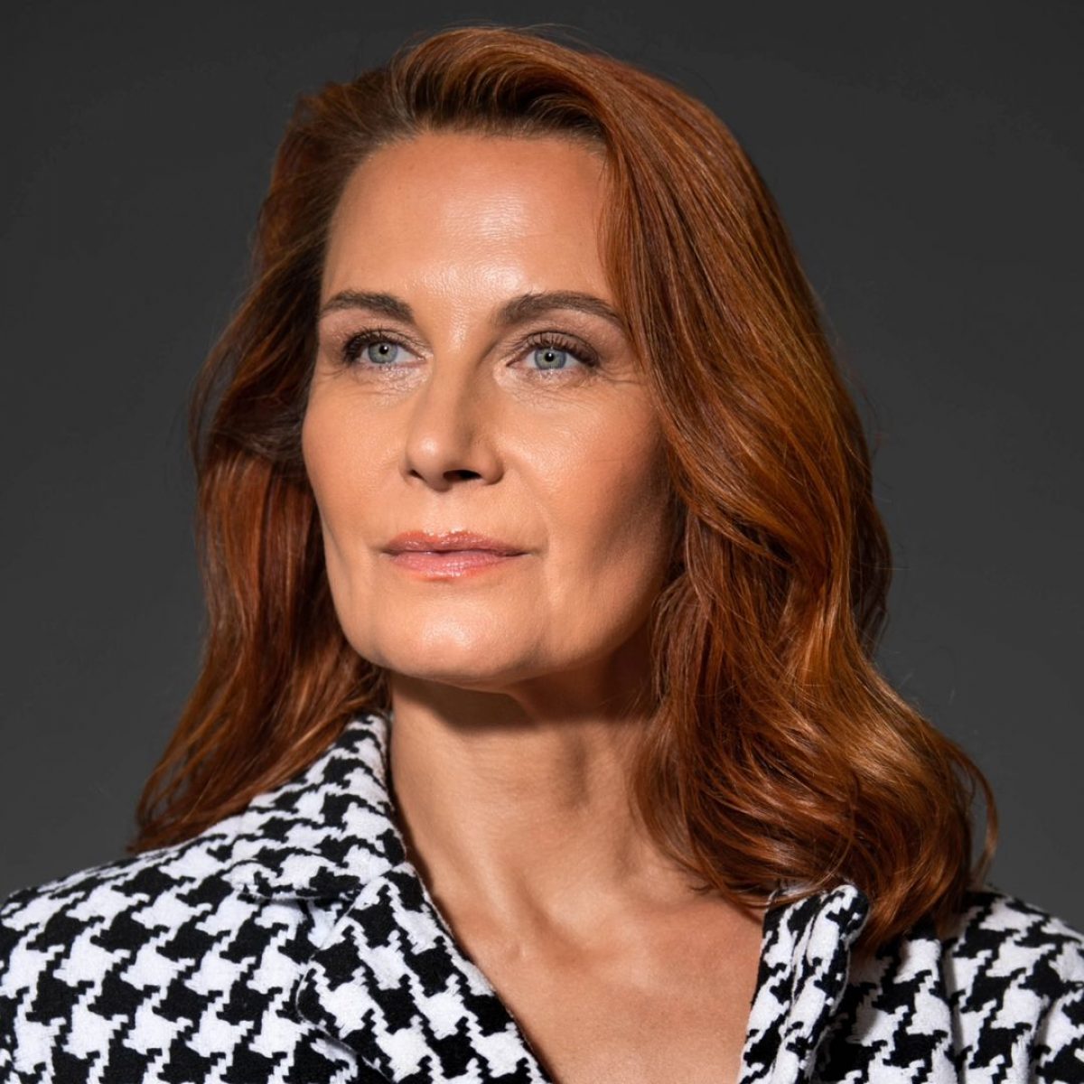 Las 17 ideas más bonitas para teñir el pelo a mujeres de más de 50 años