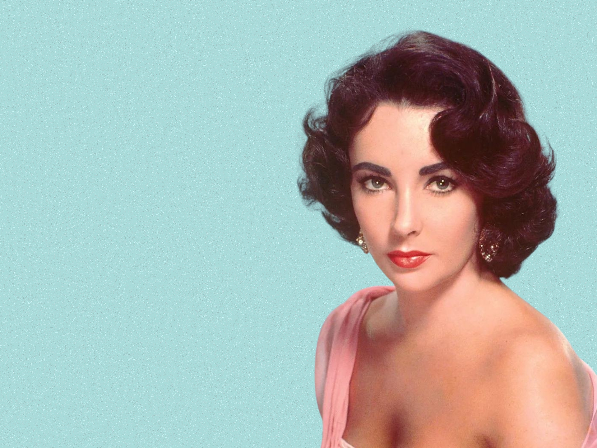 Bring Back Vintage Glam With These 1950s Hairstyles