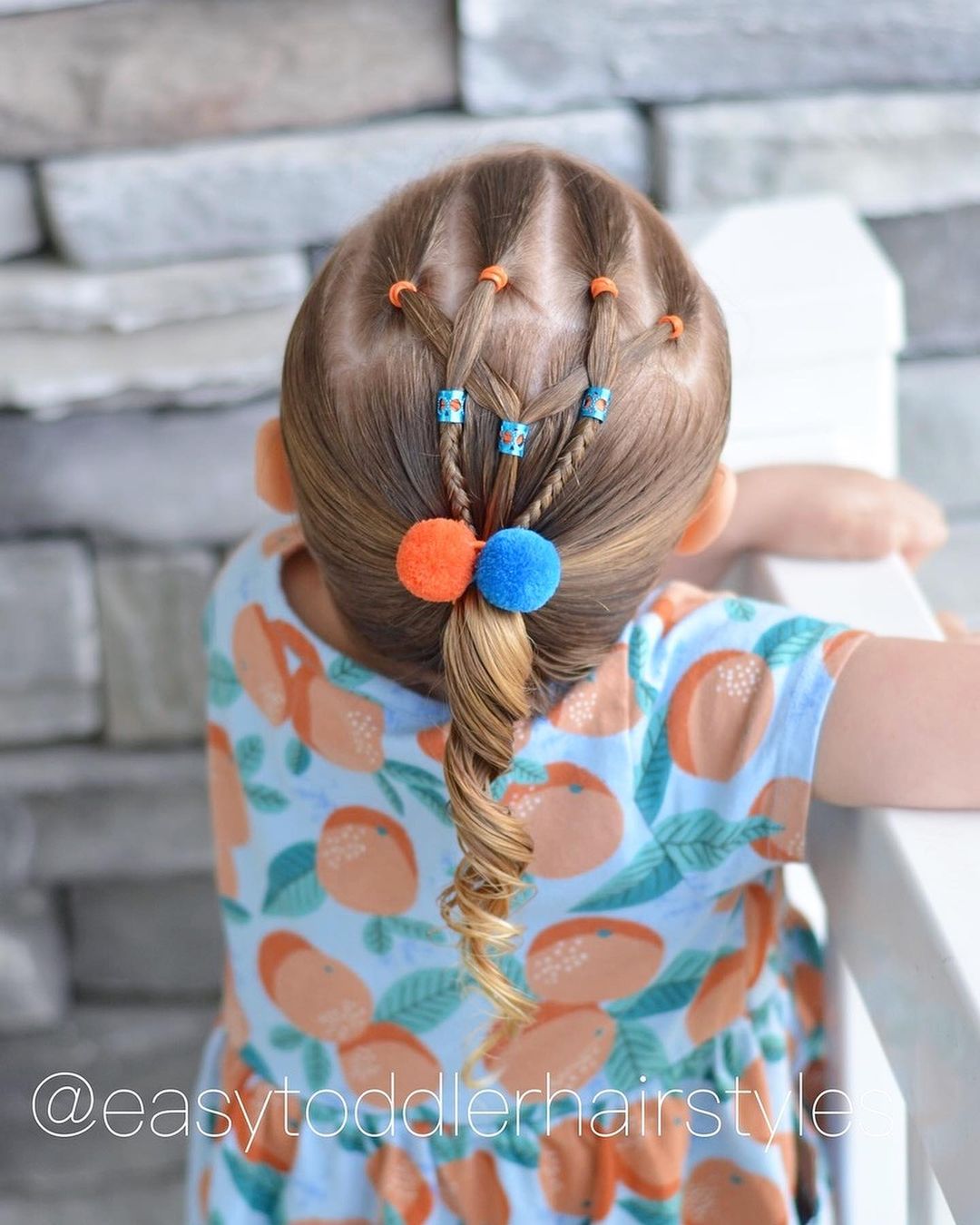fun rubber band ponytail style