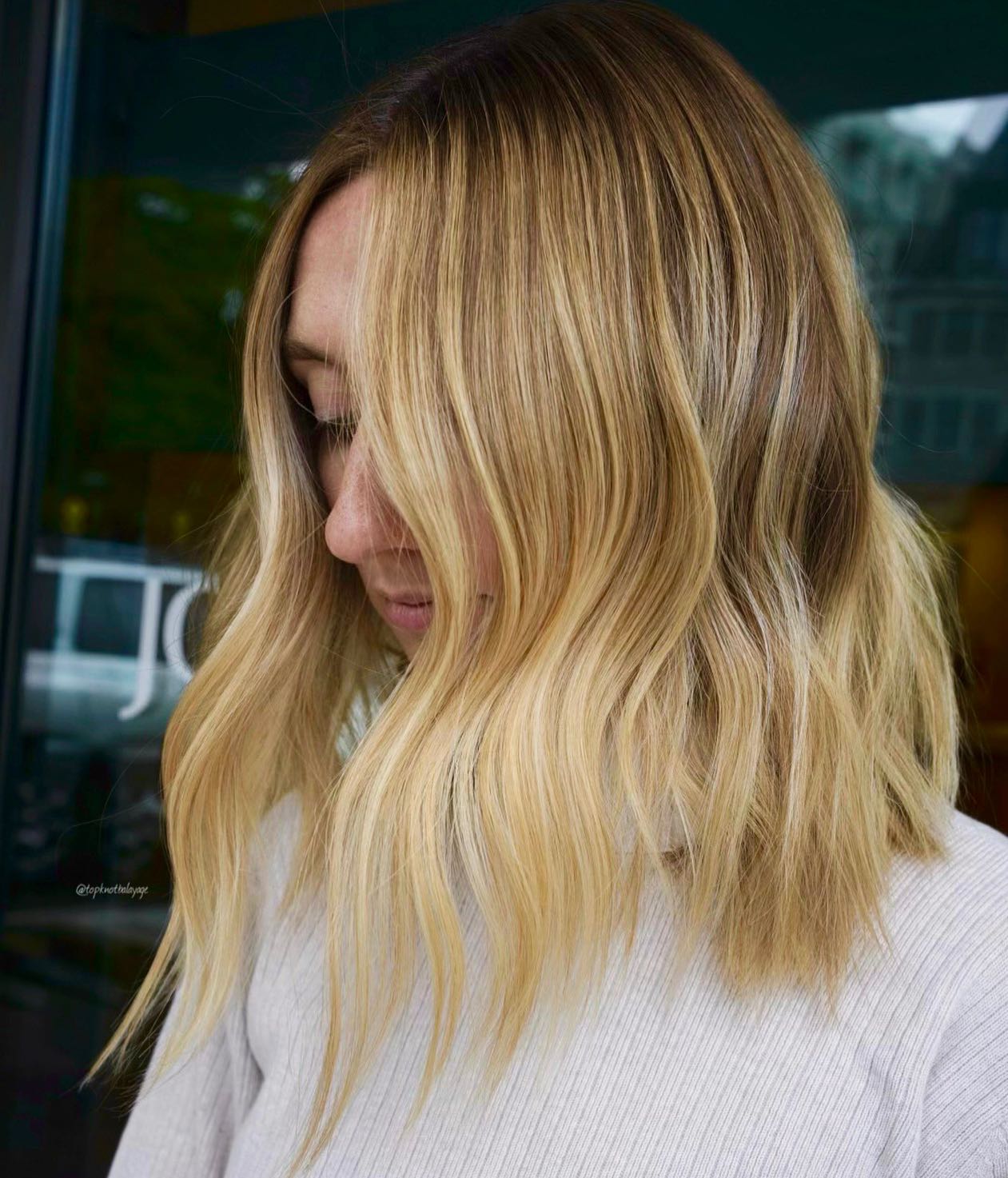 zonnebloem blonde highlights