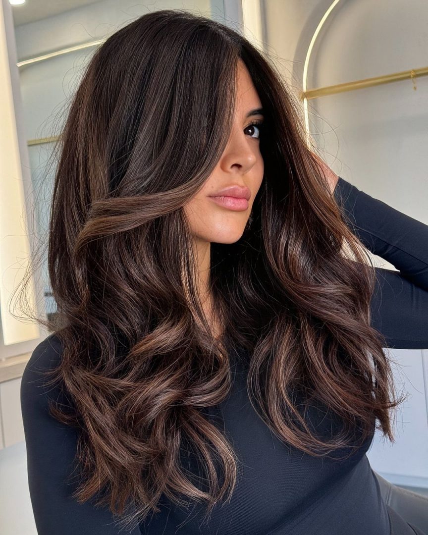 17 ideas de tintes de pelo castaño canela para conseguir un look luminoso