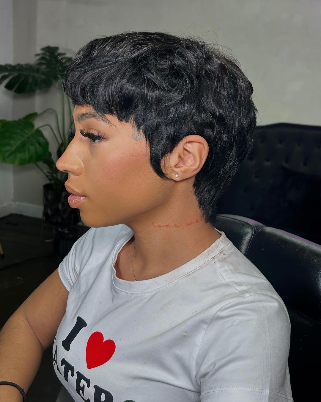 textured wavy pixie cut