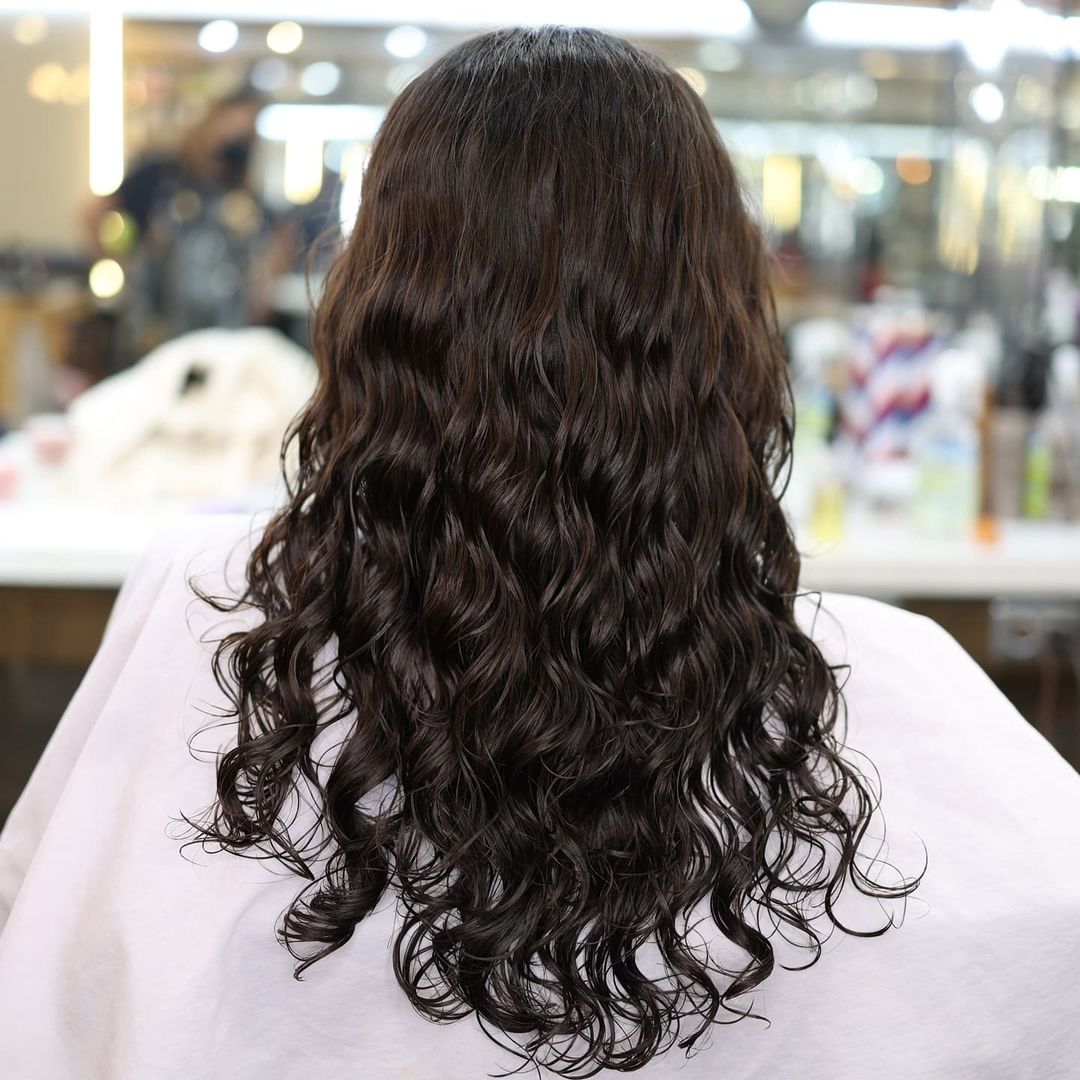 C-shaped curl digital perm