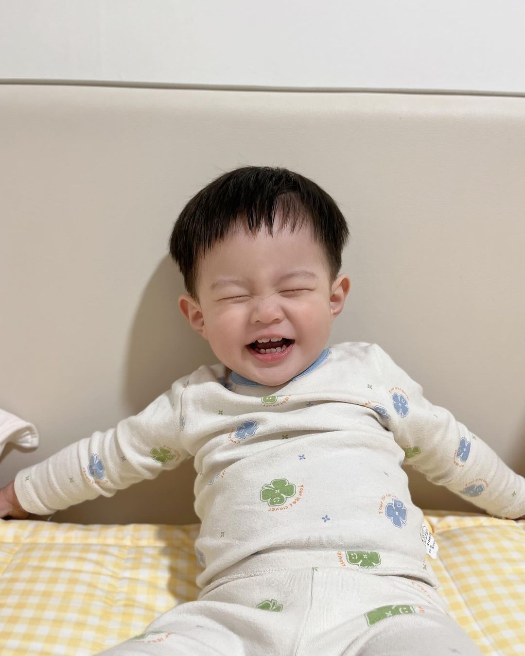 baby boy haircut with short spiky bangs