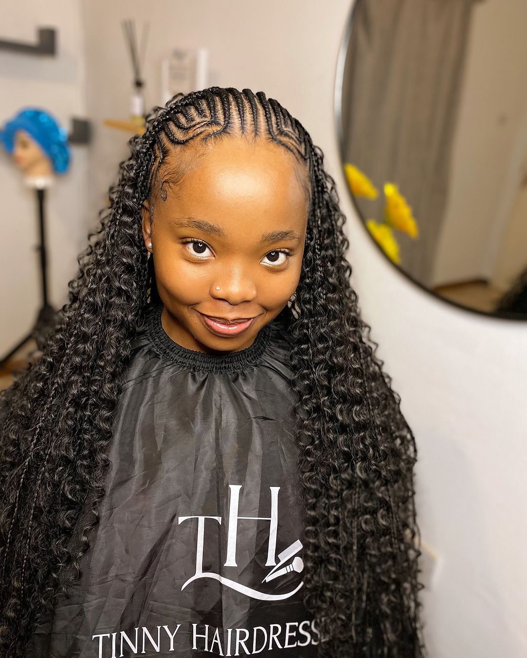 diosa trenzas tribales con rizos