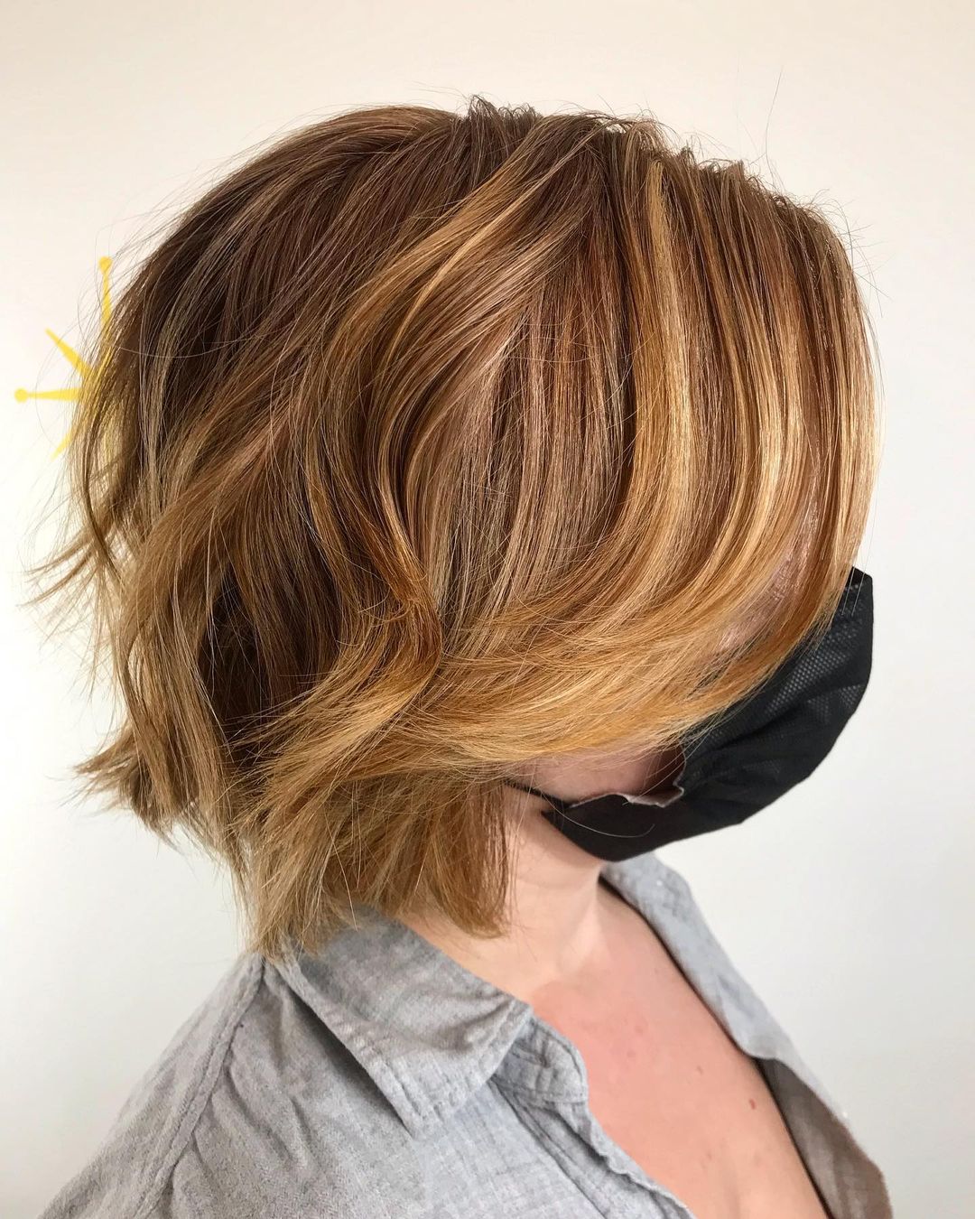 light copper gold strawberry blonde bob